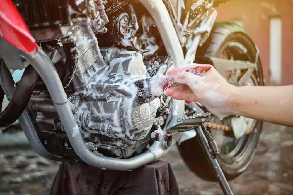 MZN Cuci Motor: Bersihkan Motor, Nikmati Keseharian di Cilacap